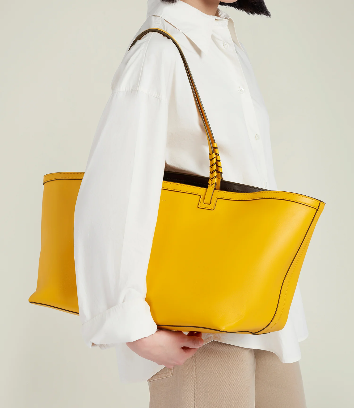 Cala 42 Nappa Plongè Calfskin Izamal Yellow - Image 5