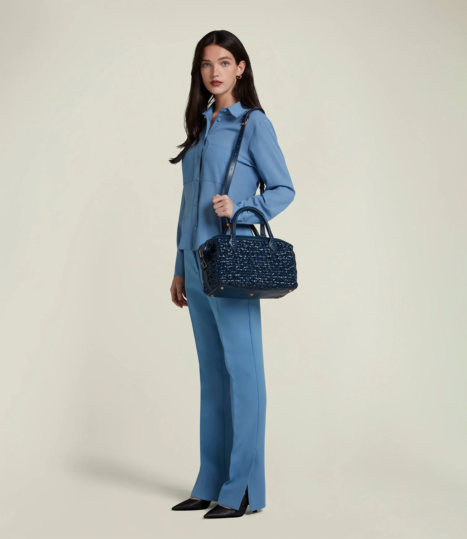 Collector's Edition: Vérité City Small Meribel Woven Sapphire 5/10 - Image 6