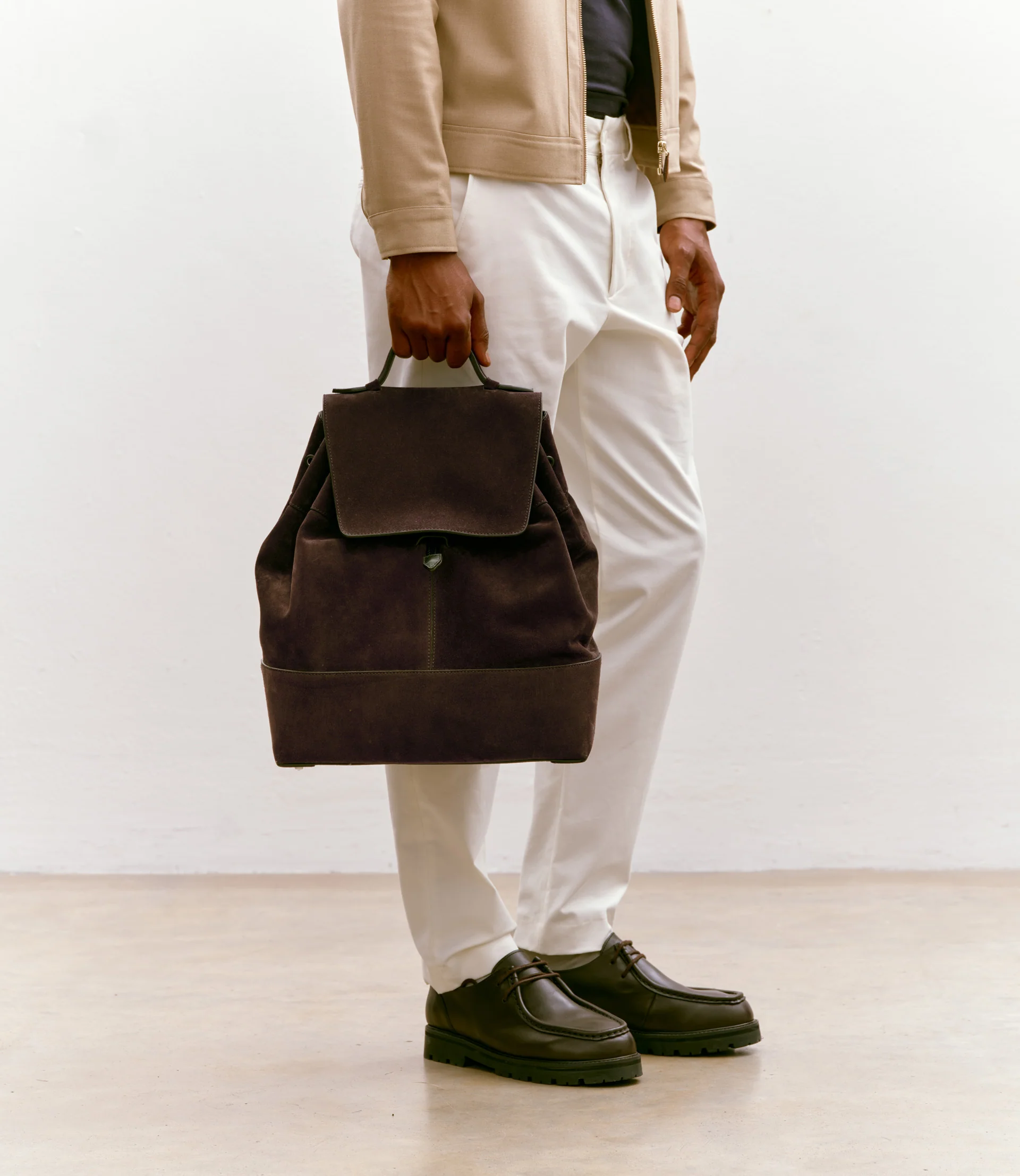 Glide Backpack Suede Chocolate - Image 5