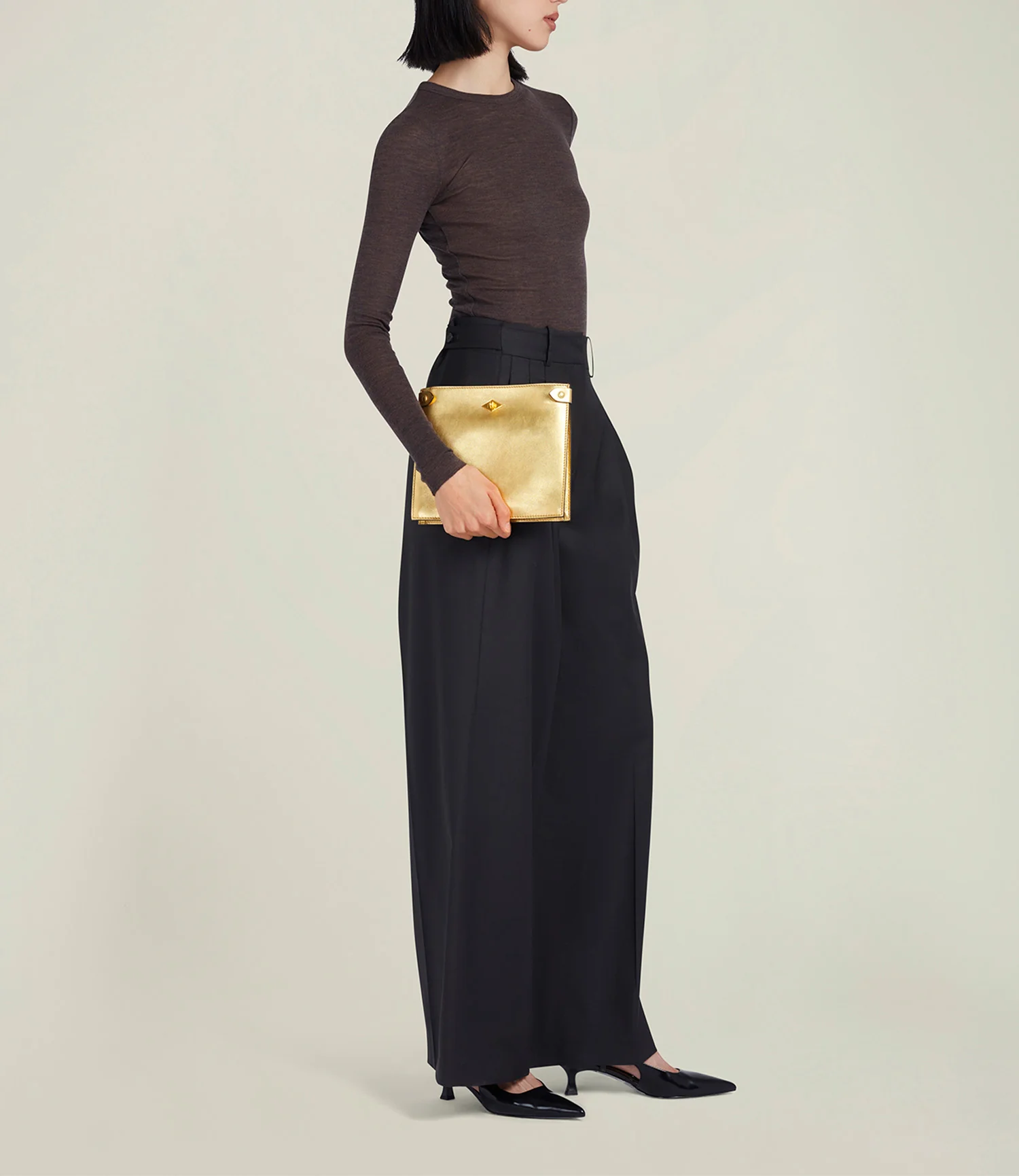 ISSIMO | Métier Stowaway Metallic Calfskin Gold - Image 4