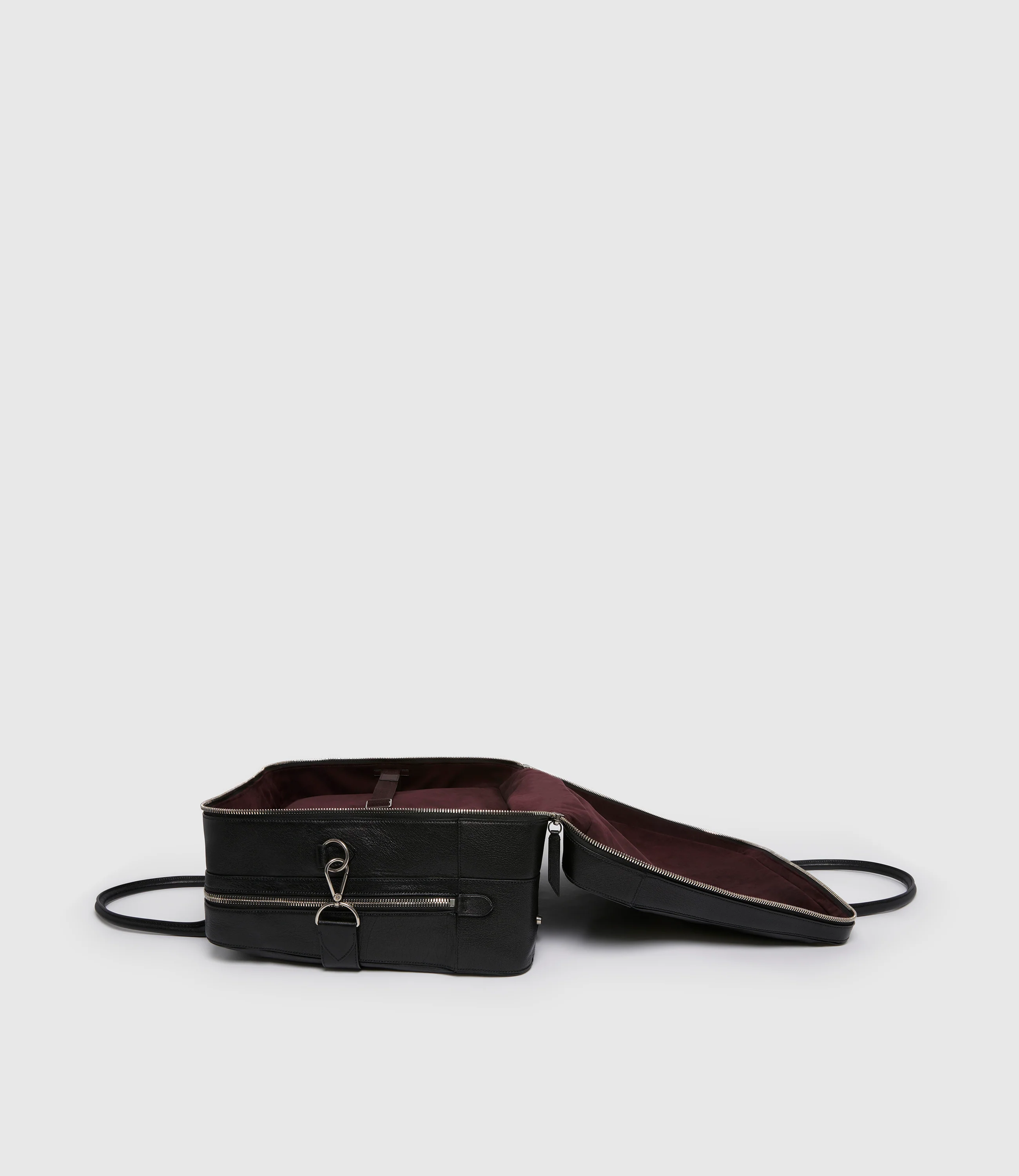 Le Grand Voyage Three to Five Night Bag Buffalo Black - Image 3