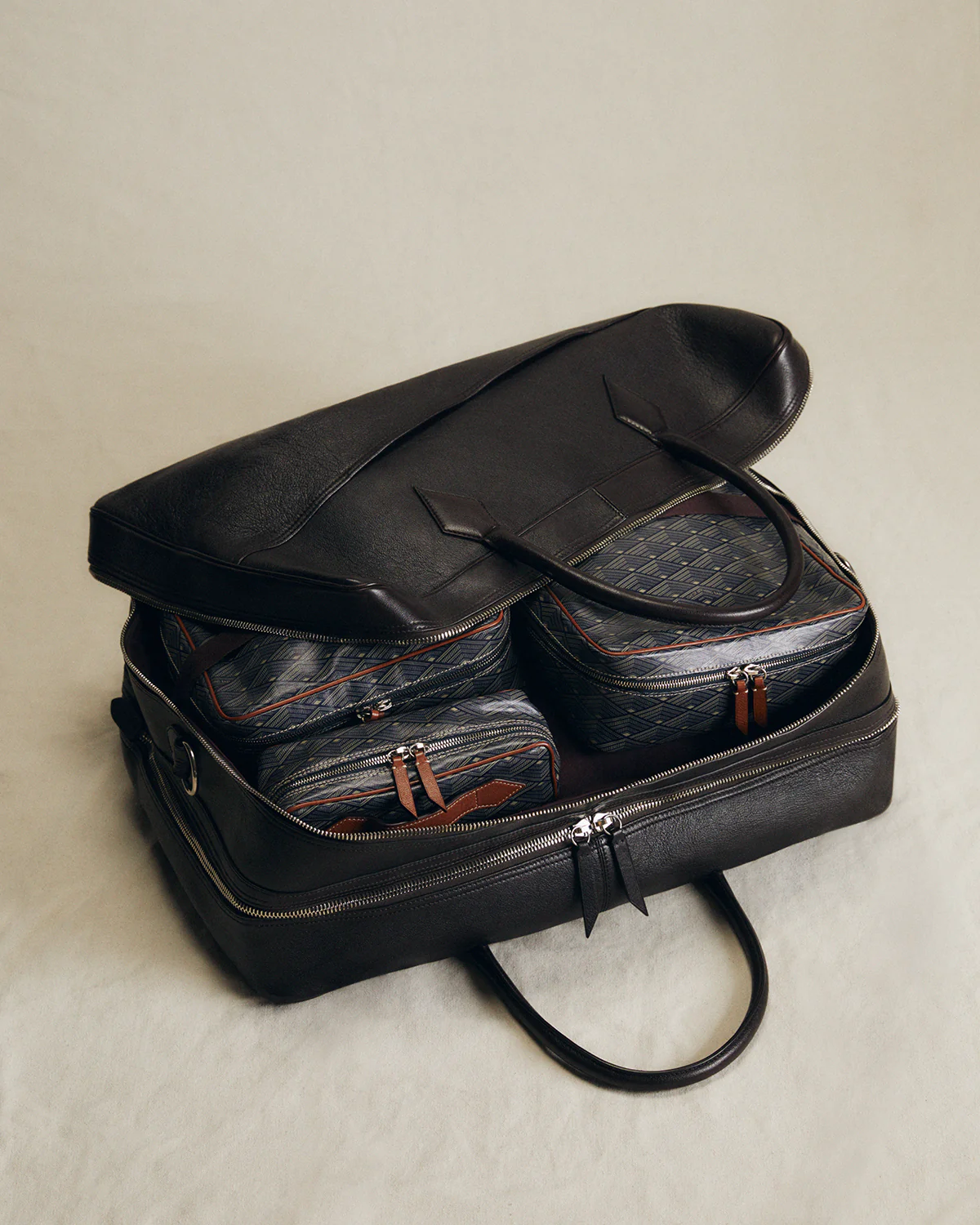 Long Haul Toiletry Bag Signature Canvas Navy - Image 4