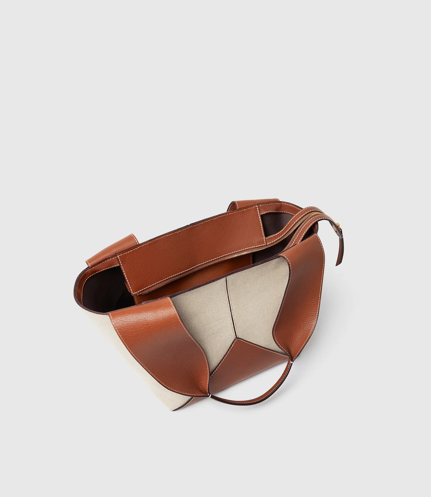 Market Small Natural Linen With Buffalo Cognac - Image 3