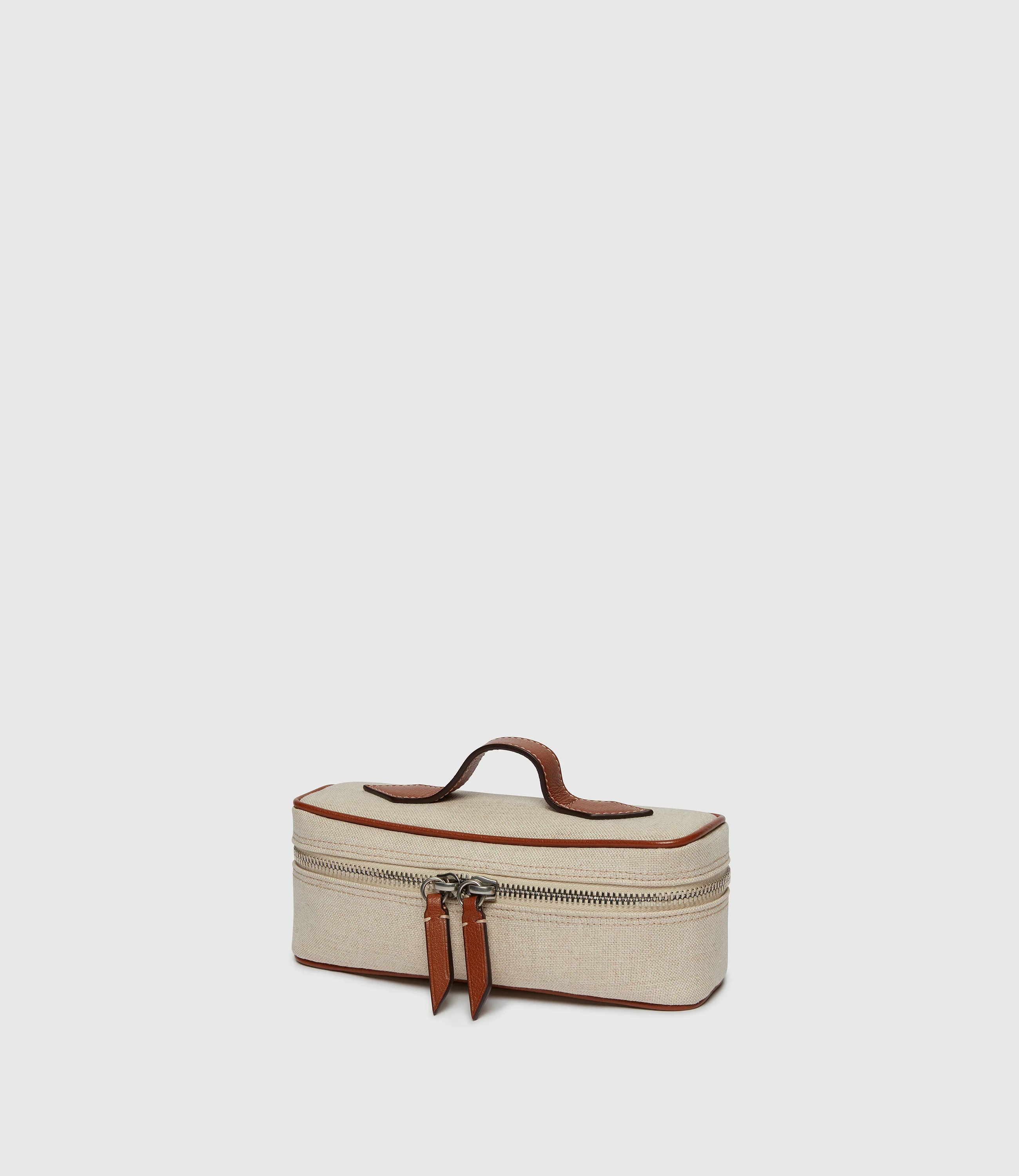 One Day Toiletry Bag Natural Linen with Cognac - Image 3