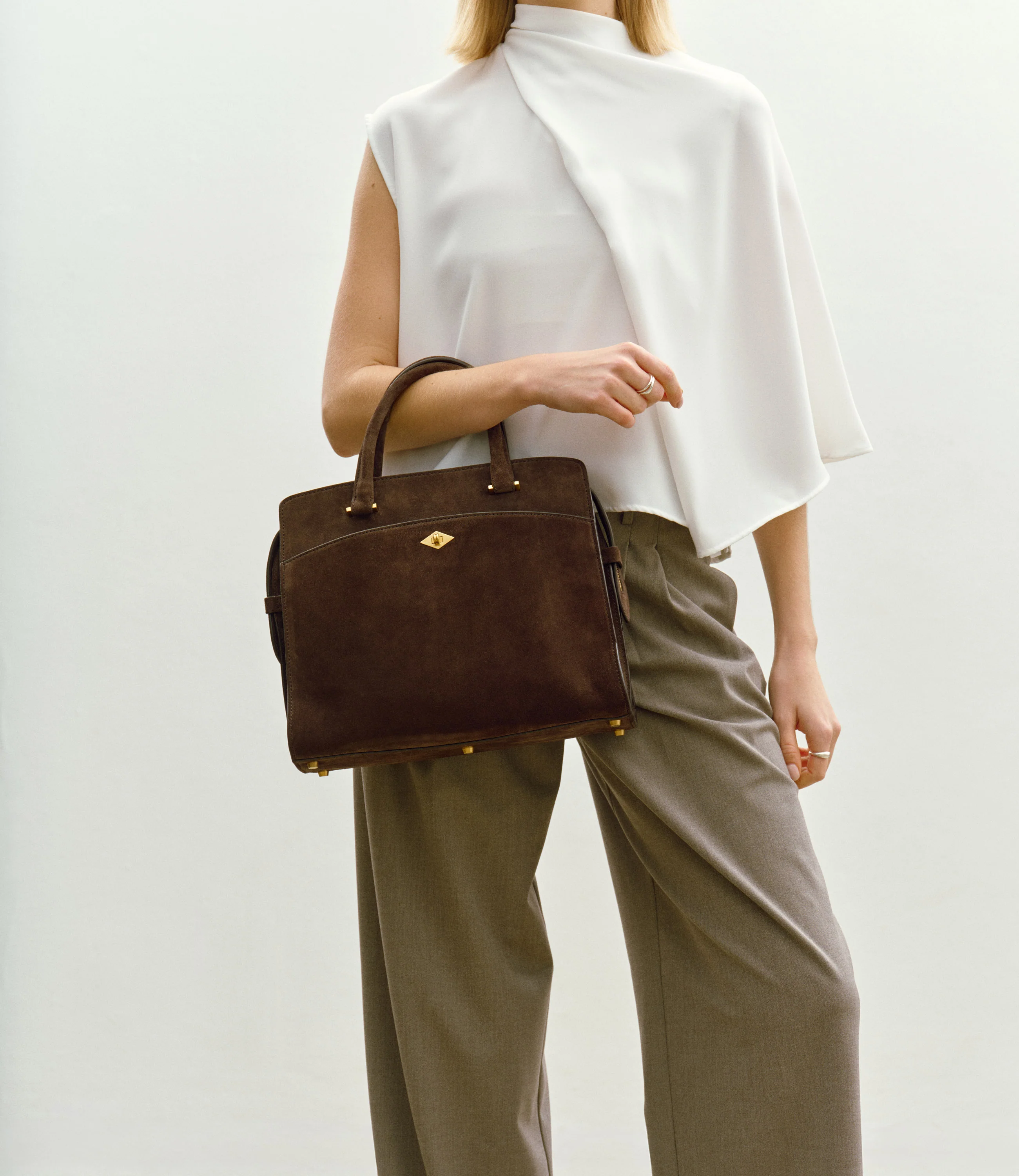 Private Eye Slim Suede Chocolate - Image 2