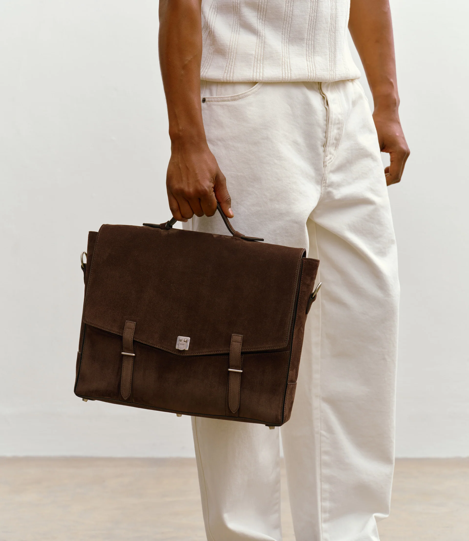 Rider Briefcase Suede Chocolate - Image 2