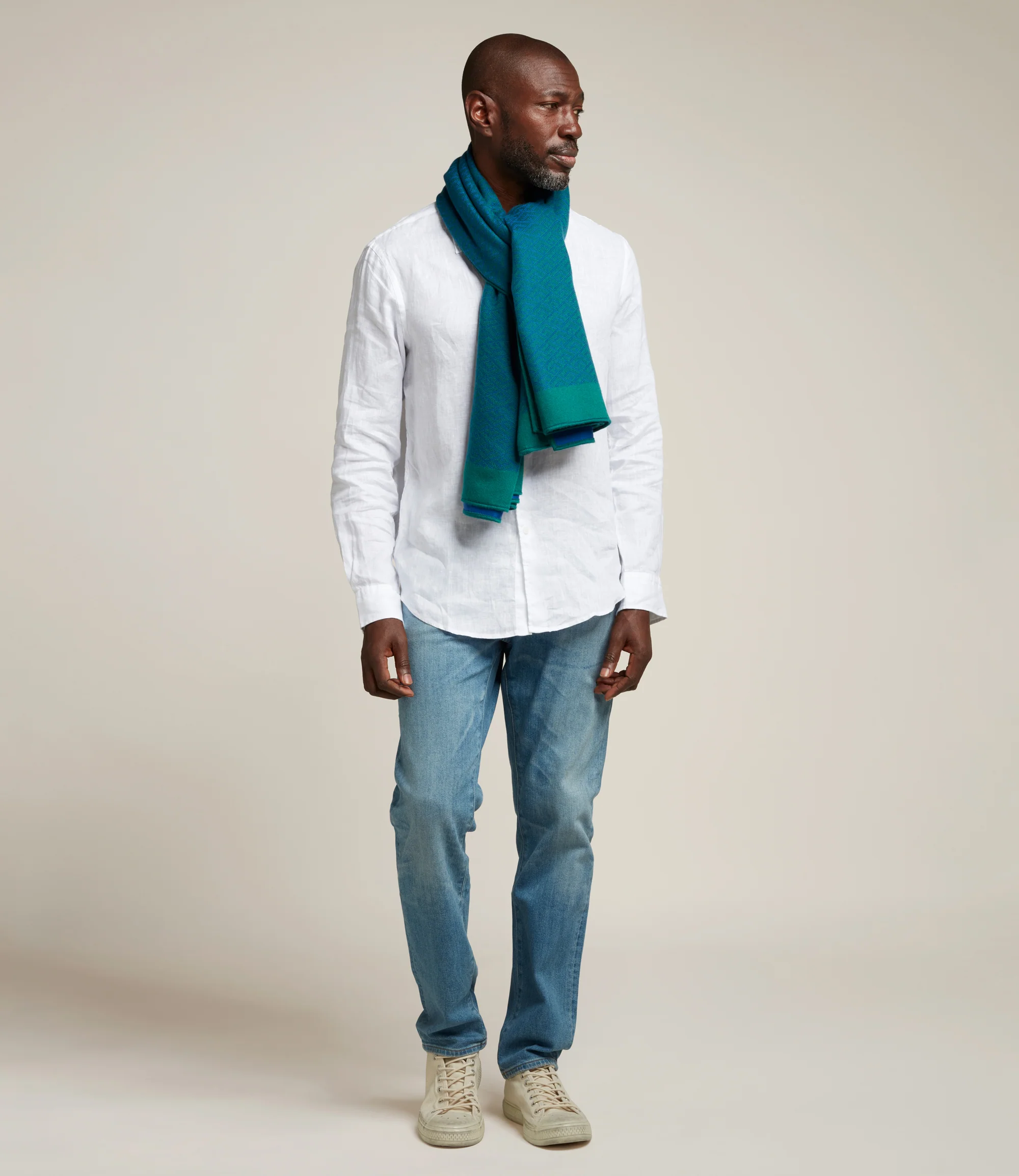 Small Cashmere Throw Yves Blue and Emerald - Image 5