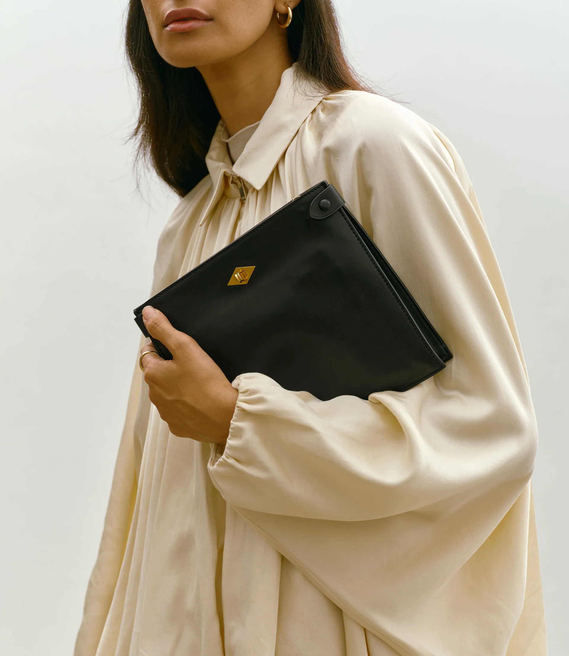 Stowaway Crossbody Atelier Calfskin Black - Image 2