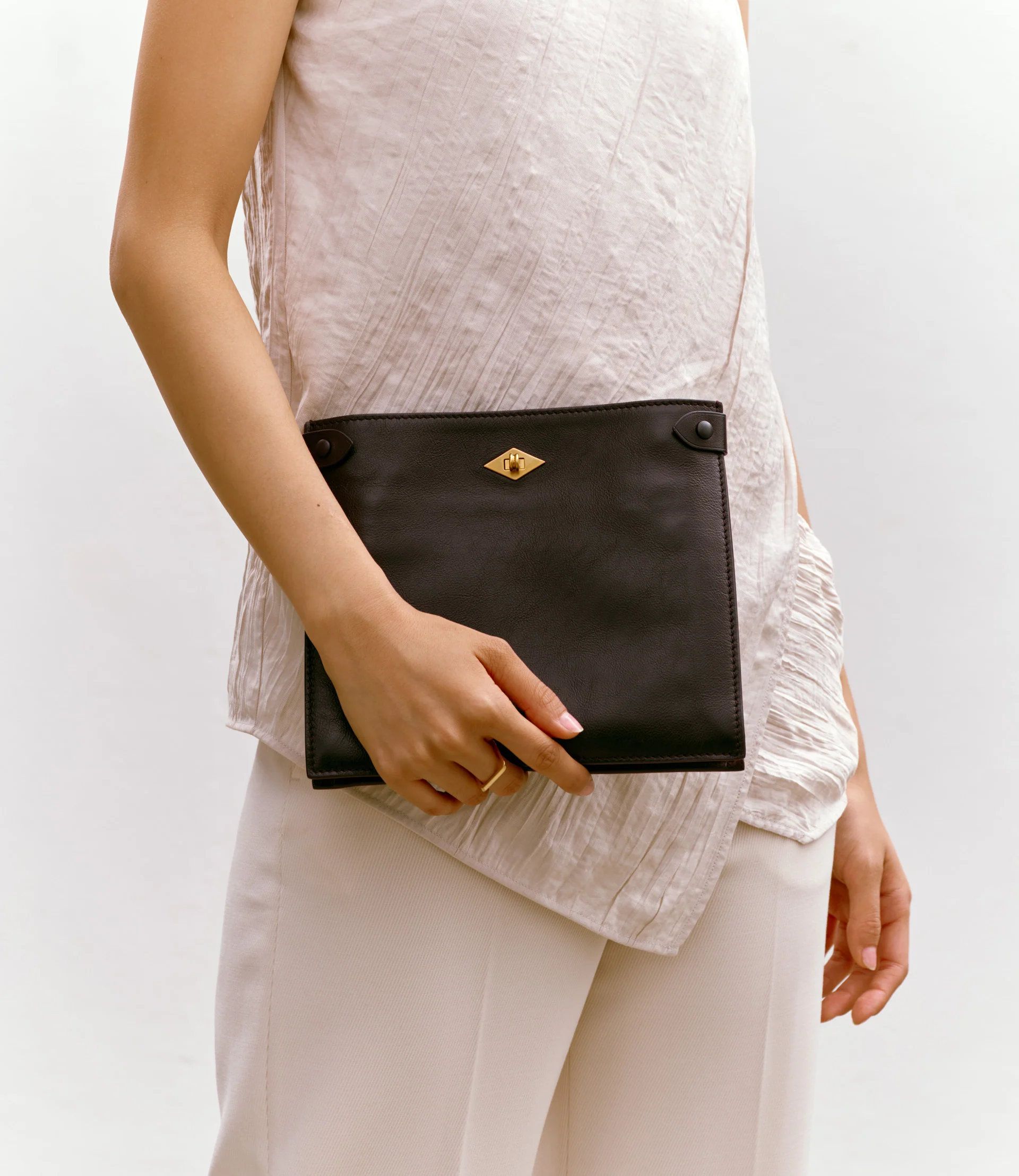 Stowaway Crossbody Elvis Cacao with Suede Chocolate - Image 2