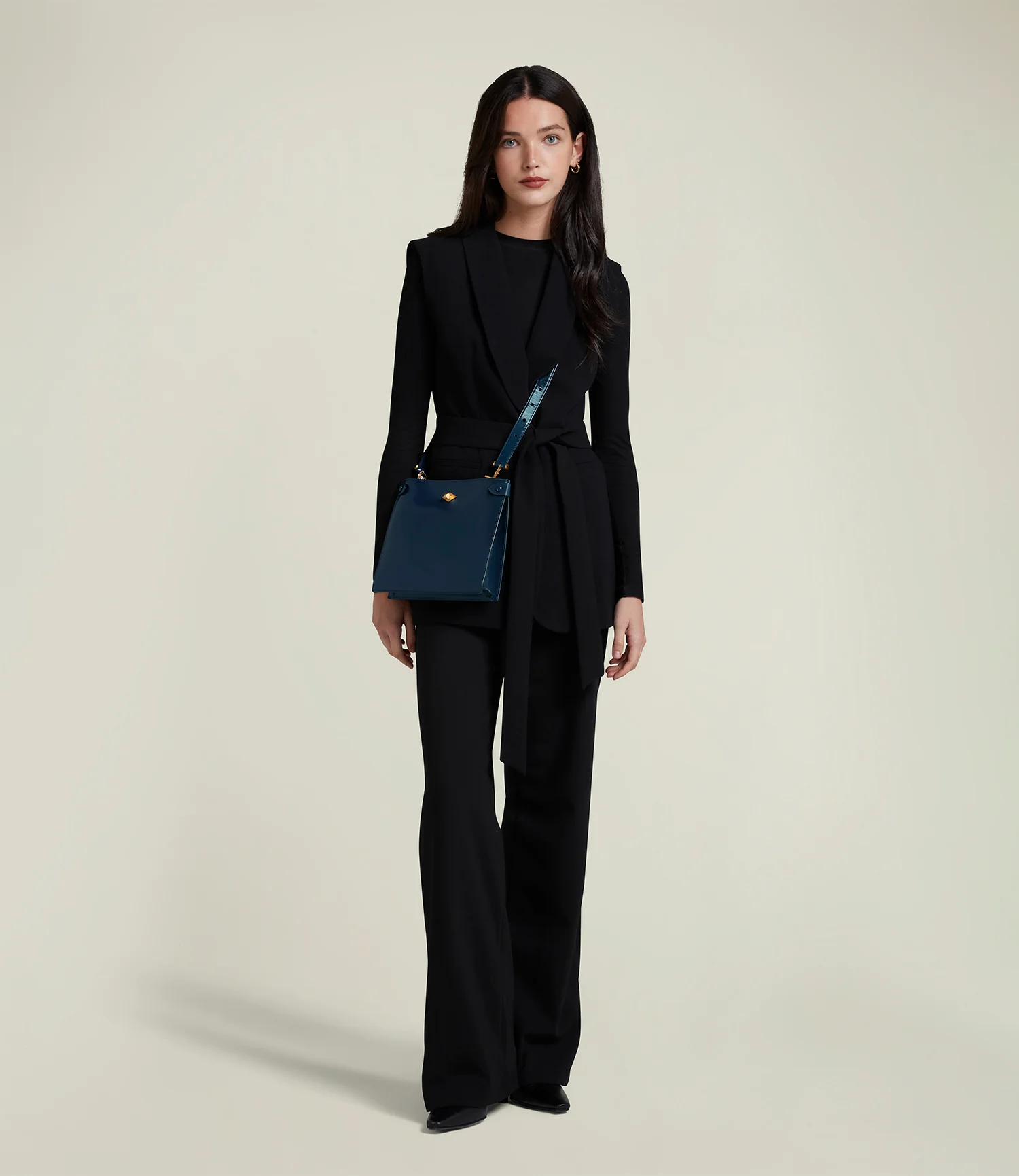 Stowaway Glossy Calfskin Sapphire - Image 4