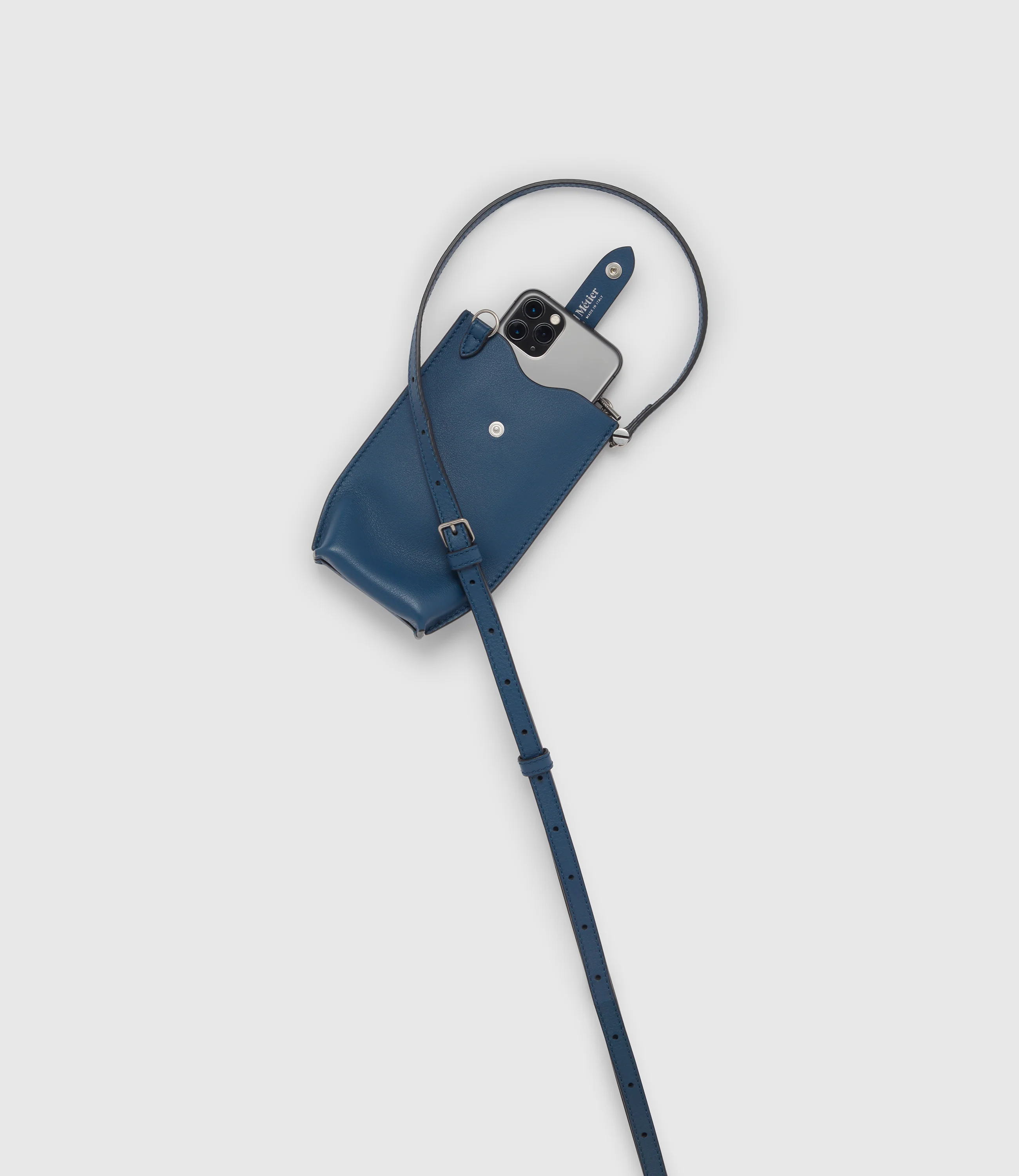 Minimalist Smooth Calfskin Storm - Image 3