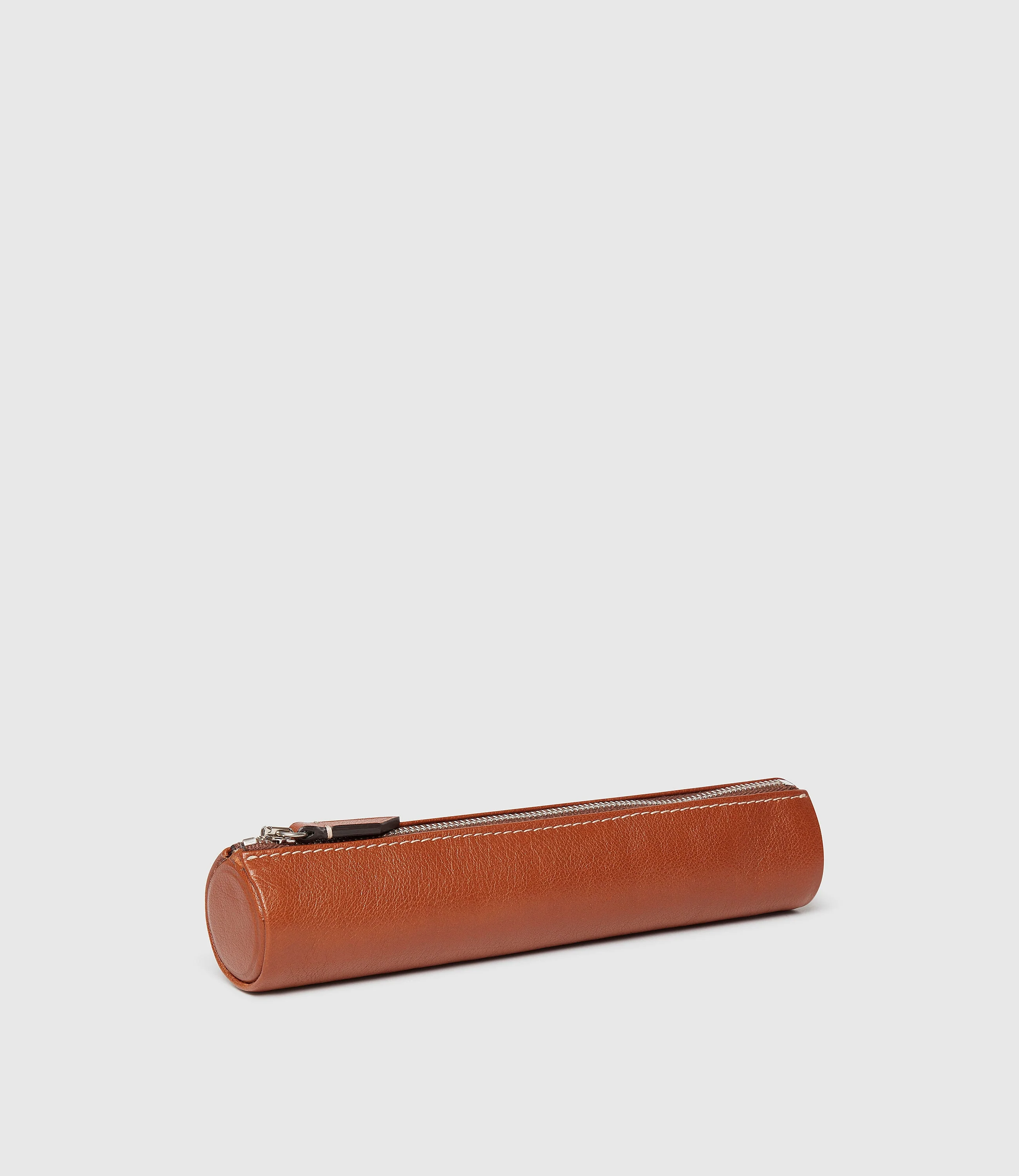 The New Year Tackler Set Black with Cognac - Image 3