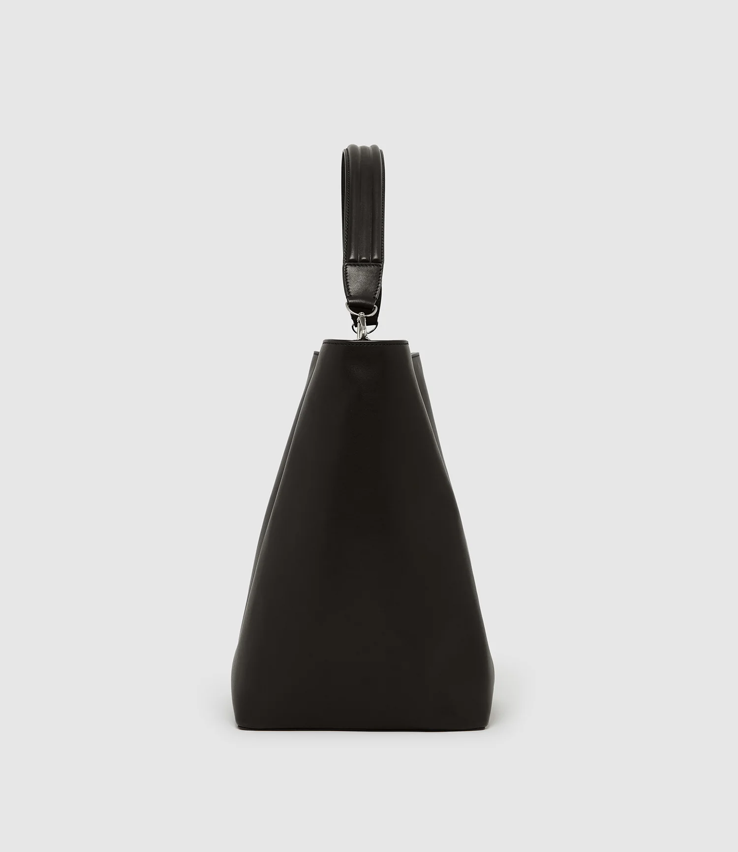 Twist 26 Supple Calfskin Black - Image 5