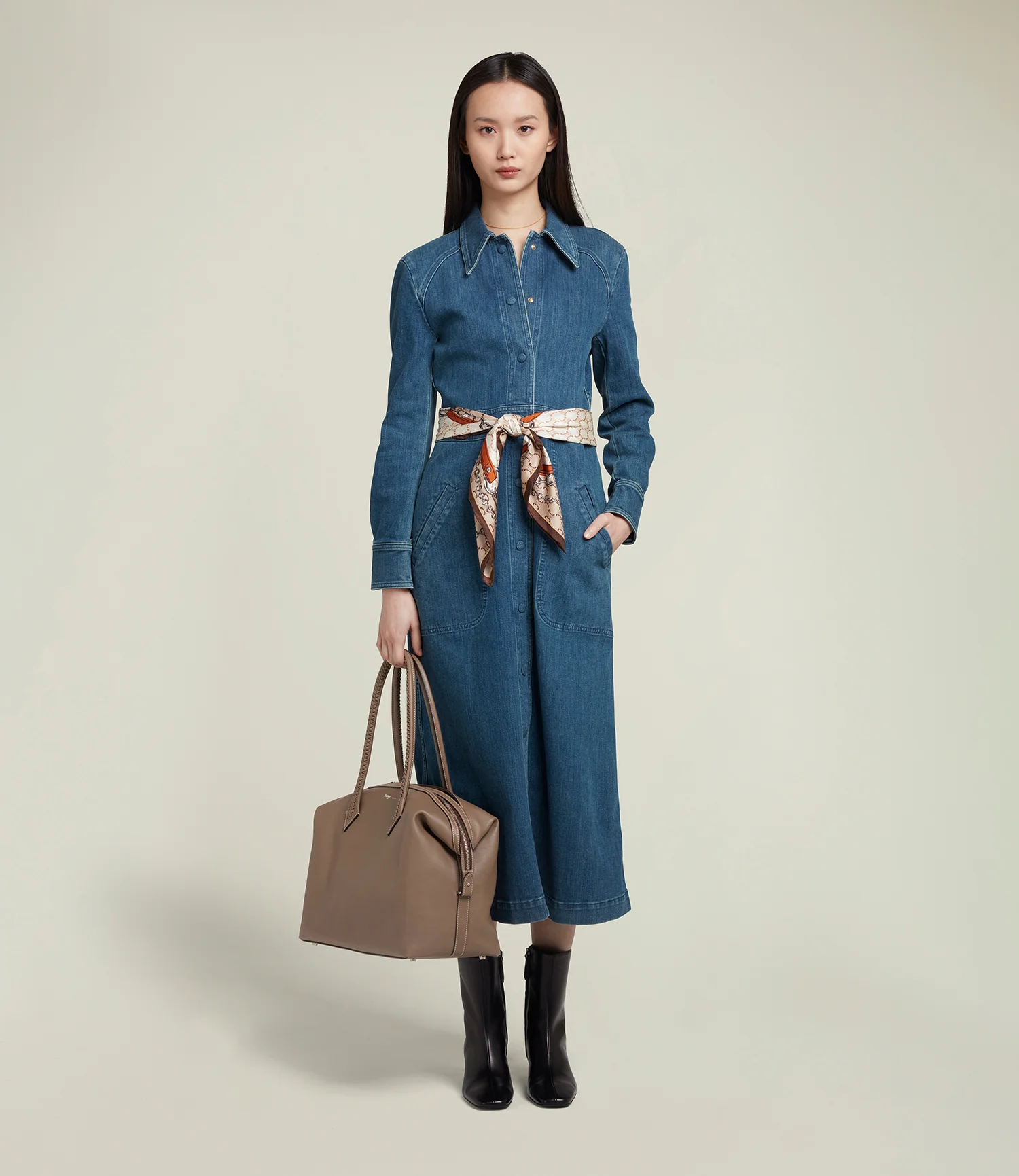 Vérité All Day Bag Smooth Calfskin Taupe - Image 5